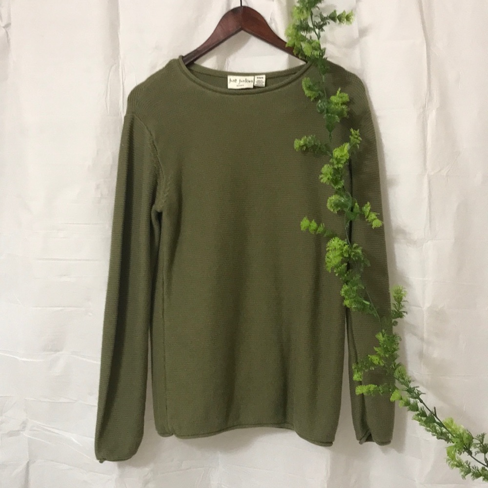 💚 2/22 💚 Green woven sweater